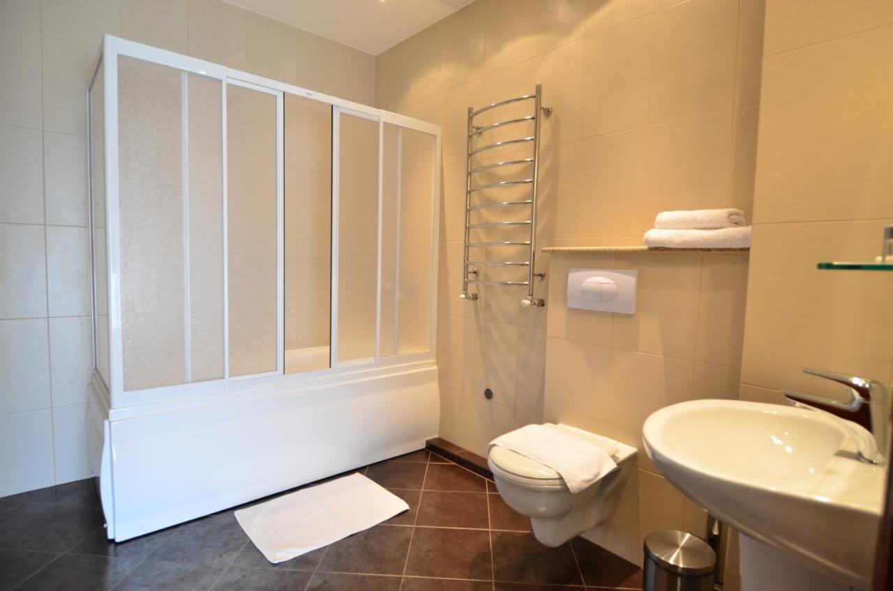 Platinum Hotel Chisinau Luaran gambar