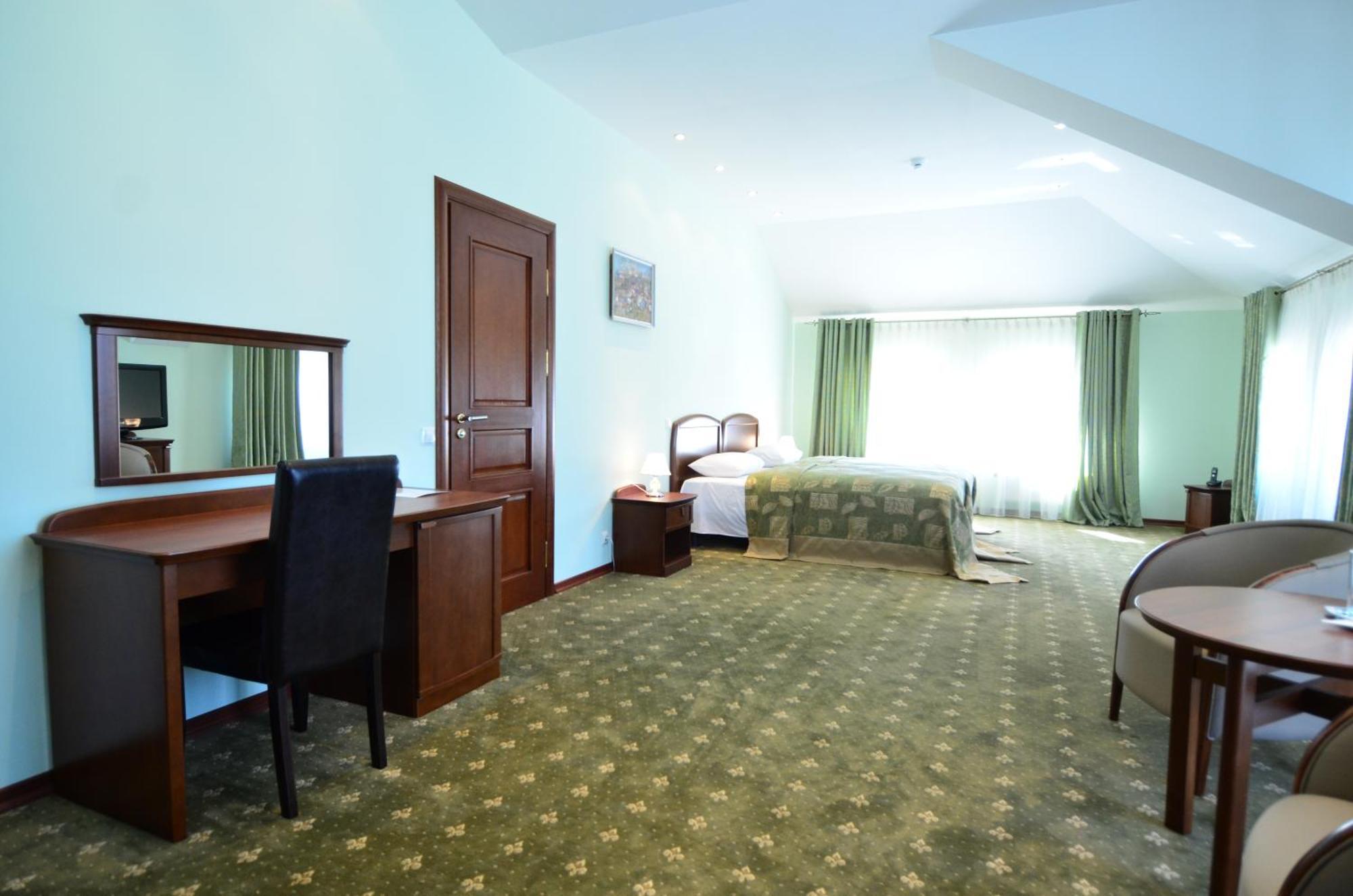 Platinum Hotel Chisinau Luaran gambar