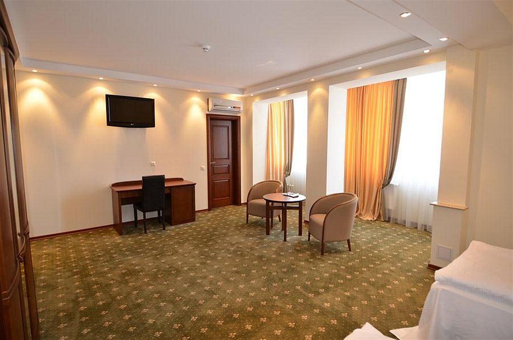 Platinum Hotel Chisinau Luaran gambar